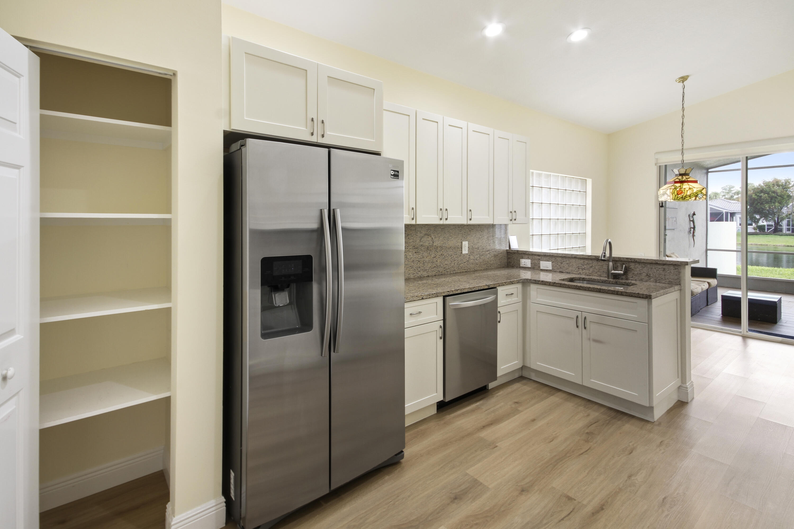 TOWNE PARK 2 - Residential