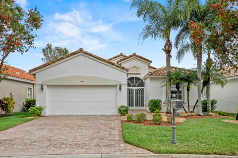 Photo of 9839 Torino Drive, Wellington, FL 33467 (MLS # B26014050)