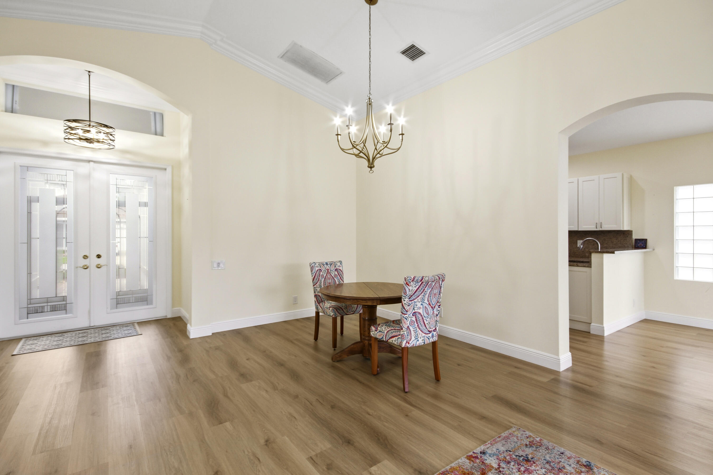 TOWNE PARK 2 - Residential