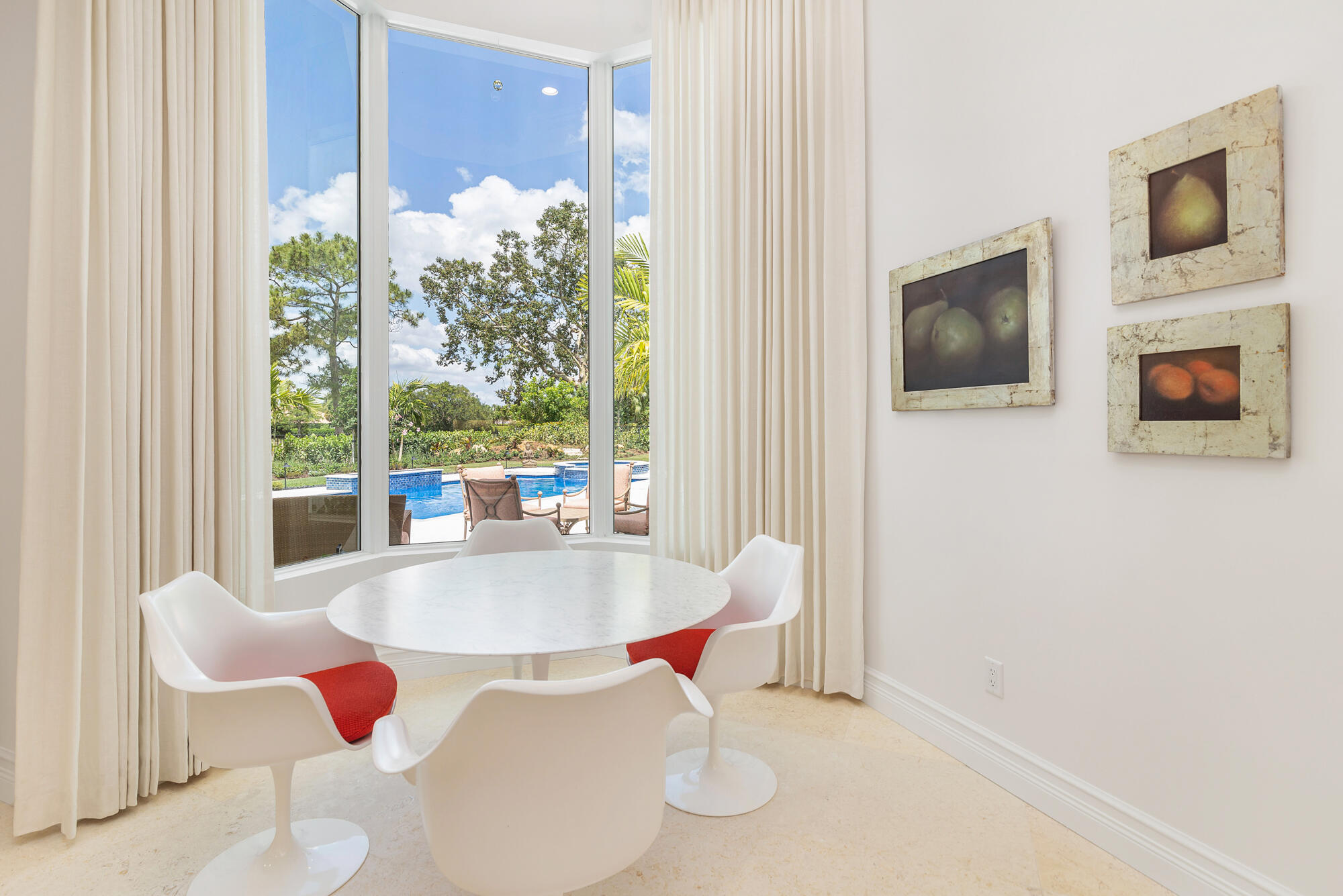 KENSINGTON - Residential