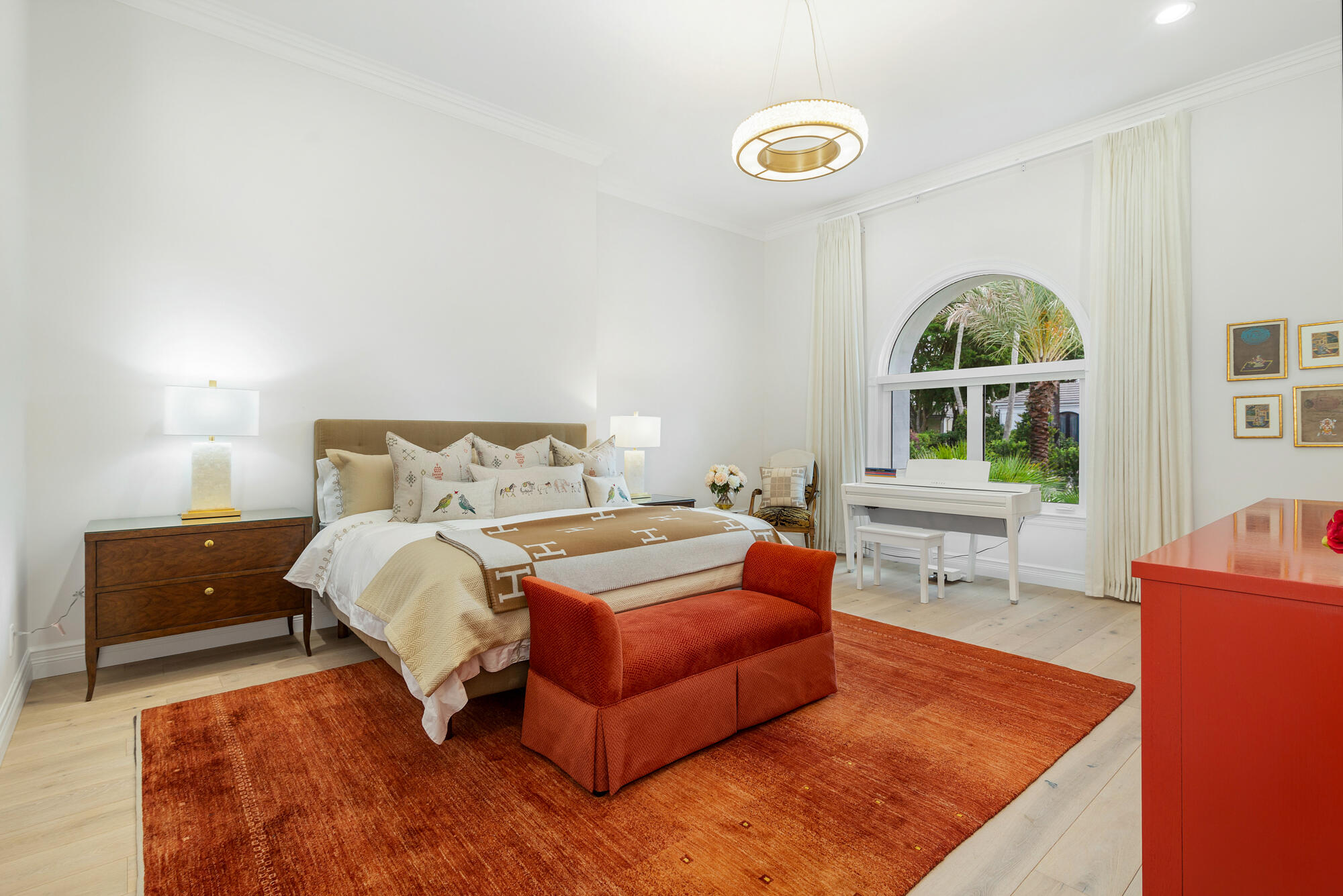 KENSINGTON - Residential
