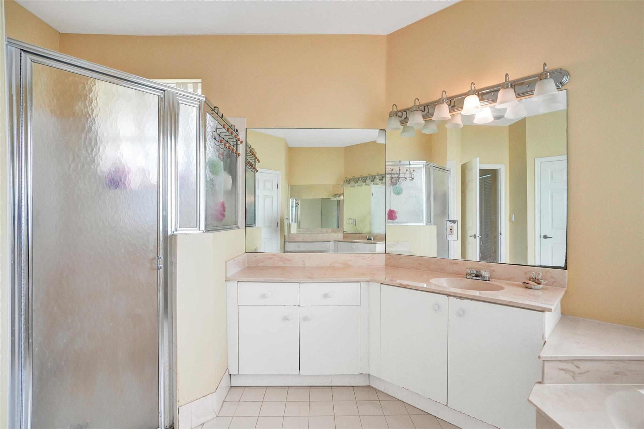 Turtle Run 131-12 B - Residential