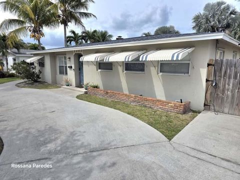 Photo of 3243 Florida Boulevard, Palm Beach Gardens, FL 33410 (MLS # R11132686)