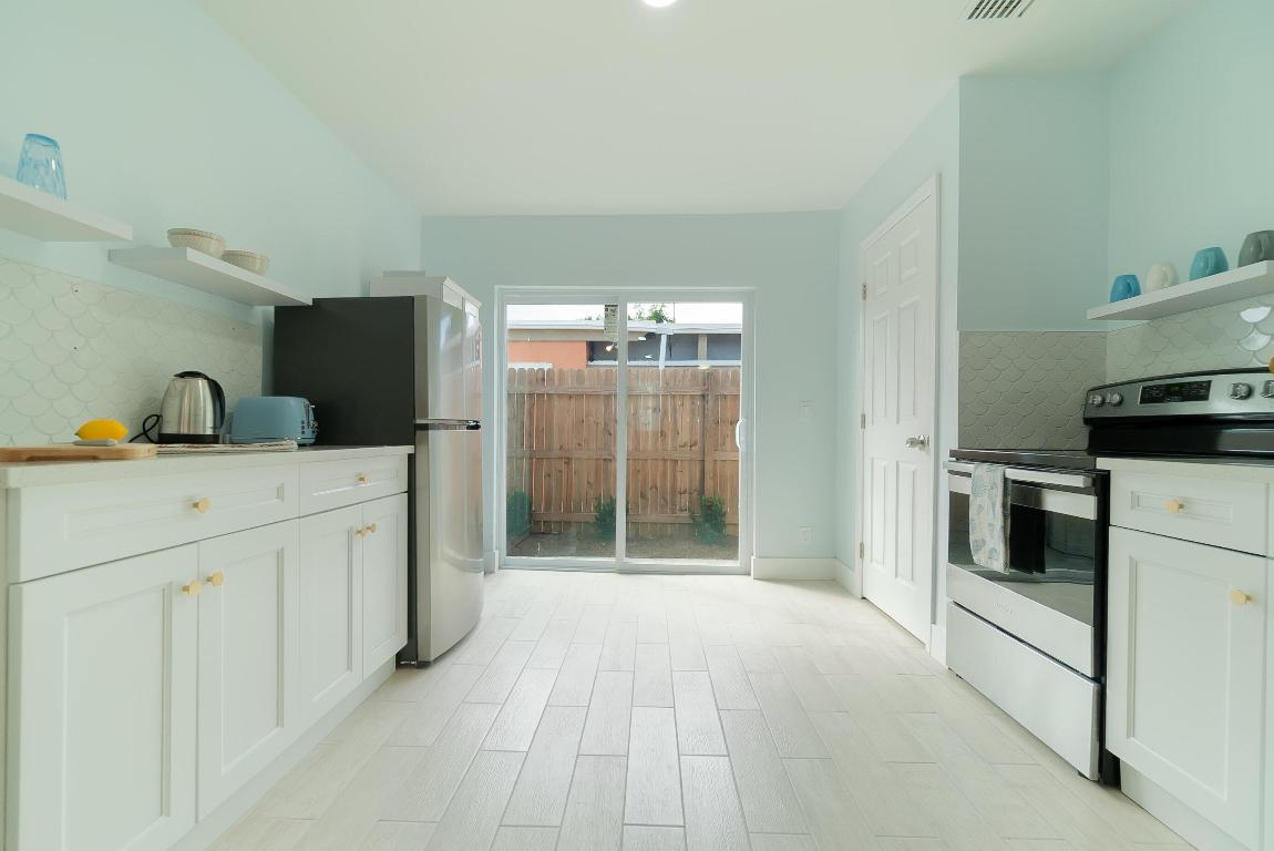 MERCER PARK - Residential Income