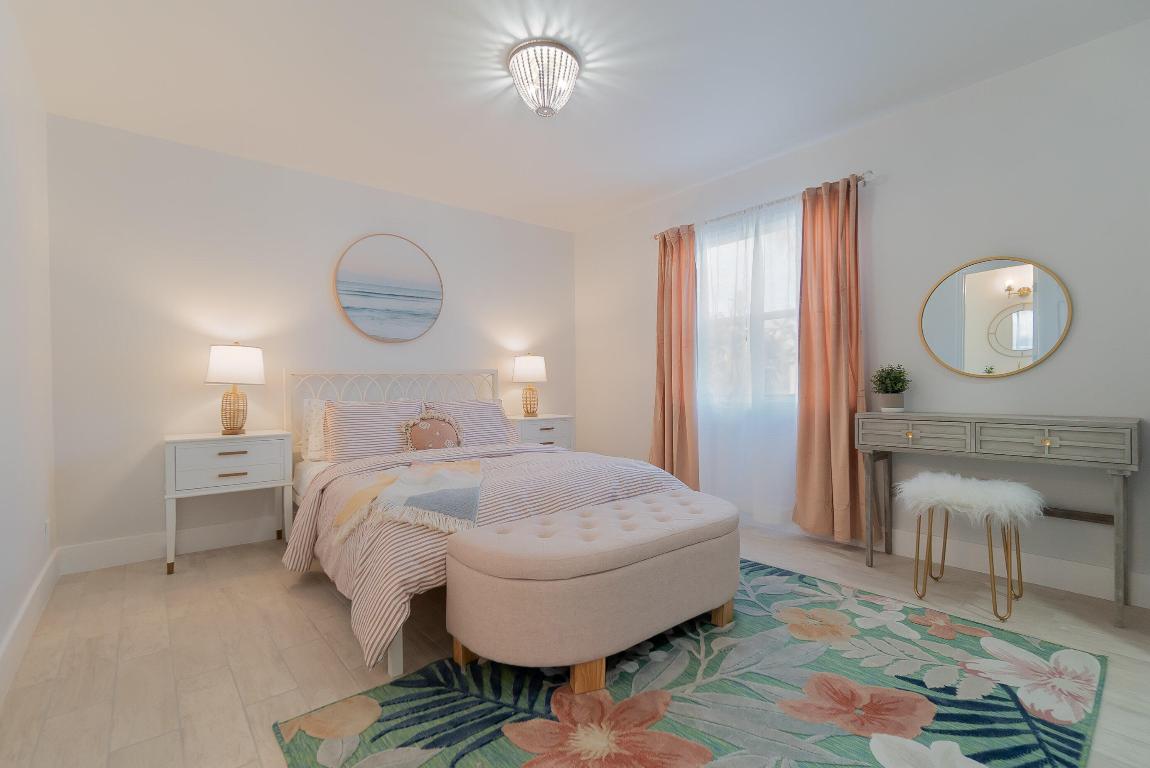 MERCER PARK - Residential Income