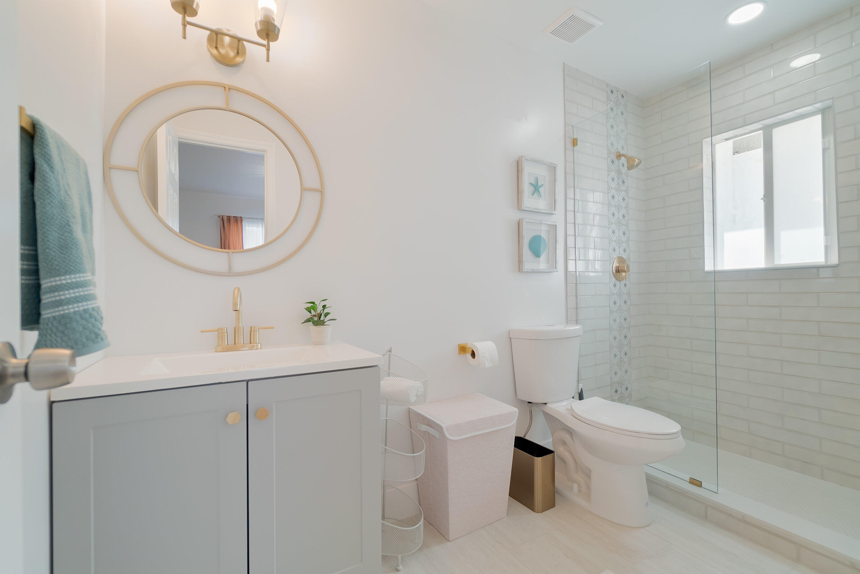 MERCER PARK - Residential Income