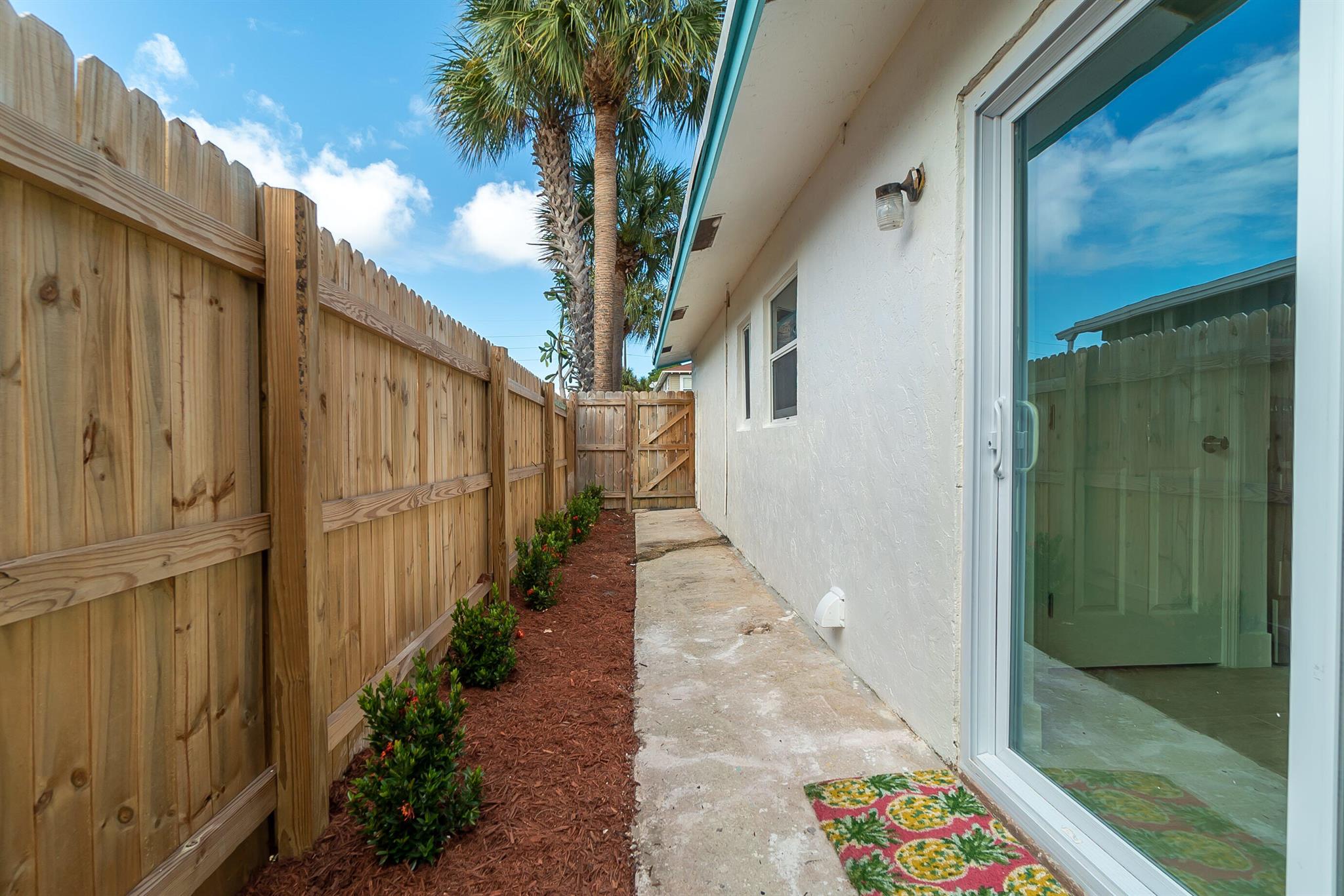 MERCER PARK - Residential Income