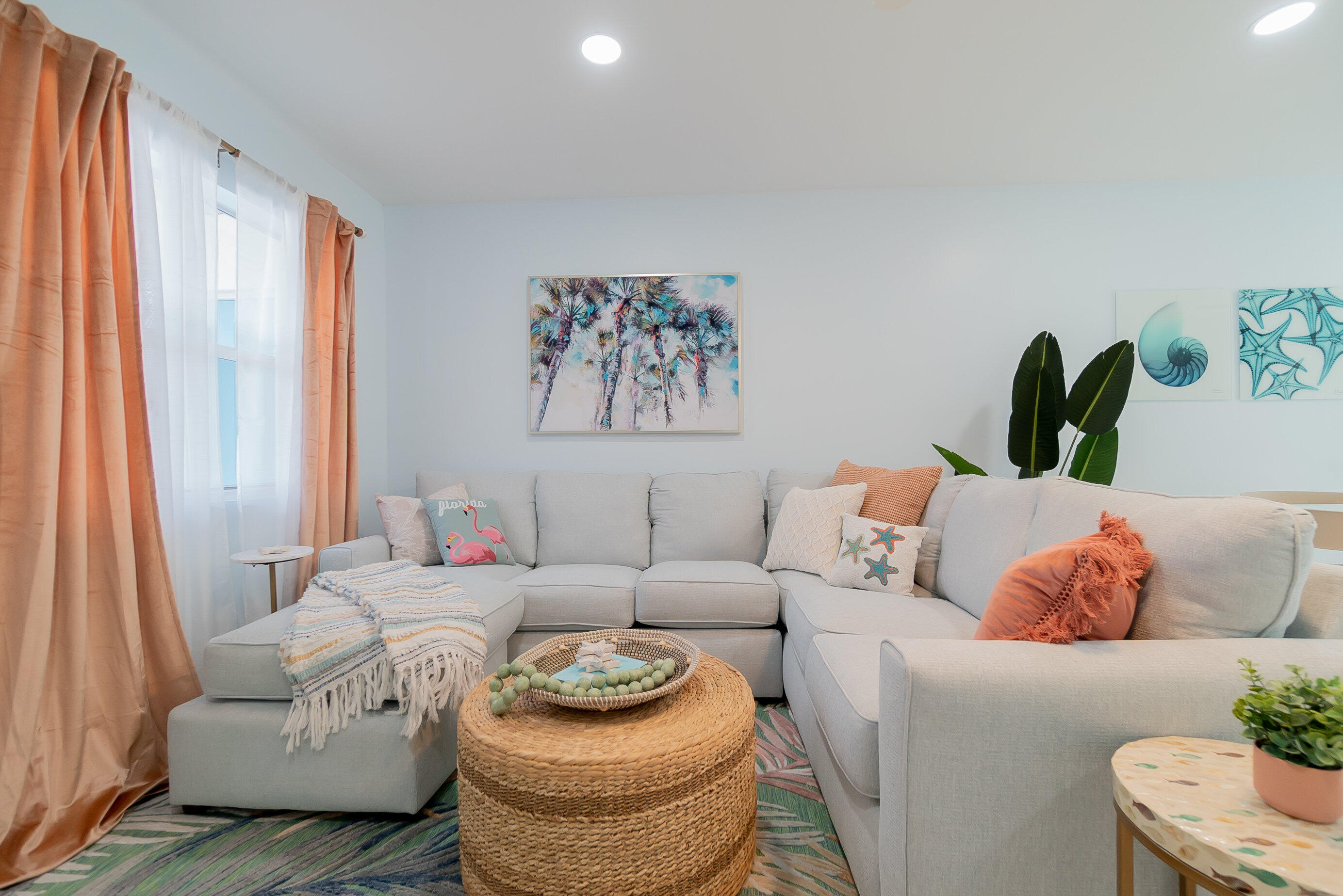 1332 Longwood Street