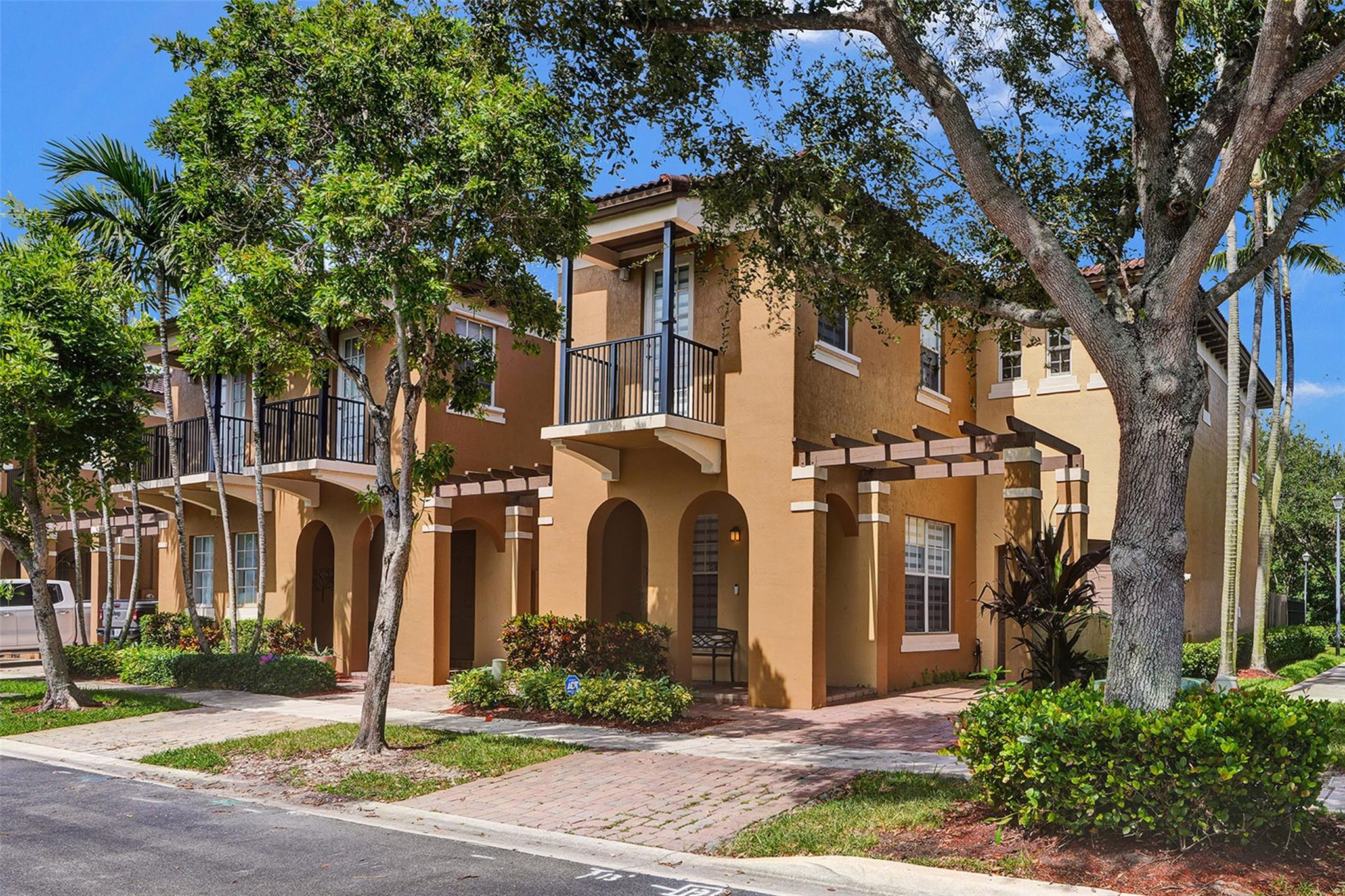 Enjoy the comfort of a single-family home without the upkeep in this beautifully renovated 3 bed, 2.5 bath corner (+2,000 sqft) townhouse at the Cimarron community in Davie! With a pool and playground just steps from your backyard—minus the maintenance—you get all the perks with none of the hassle. The kitchen and the spa-inspired primary bathroom were fully remodeled in 2023. Guest parking just feet away, & zoned for top-rated schools, this home is as practical as it is stylish. Whether you’re hosting in the open living space or unwinding in your private outdoor area, you’ll find yourself thinking, “I really got all this for that price?” Come see why this is the one you’ve been waiting for!
