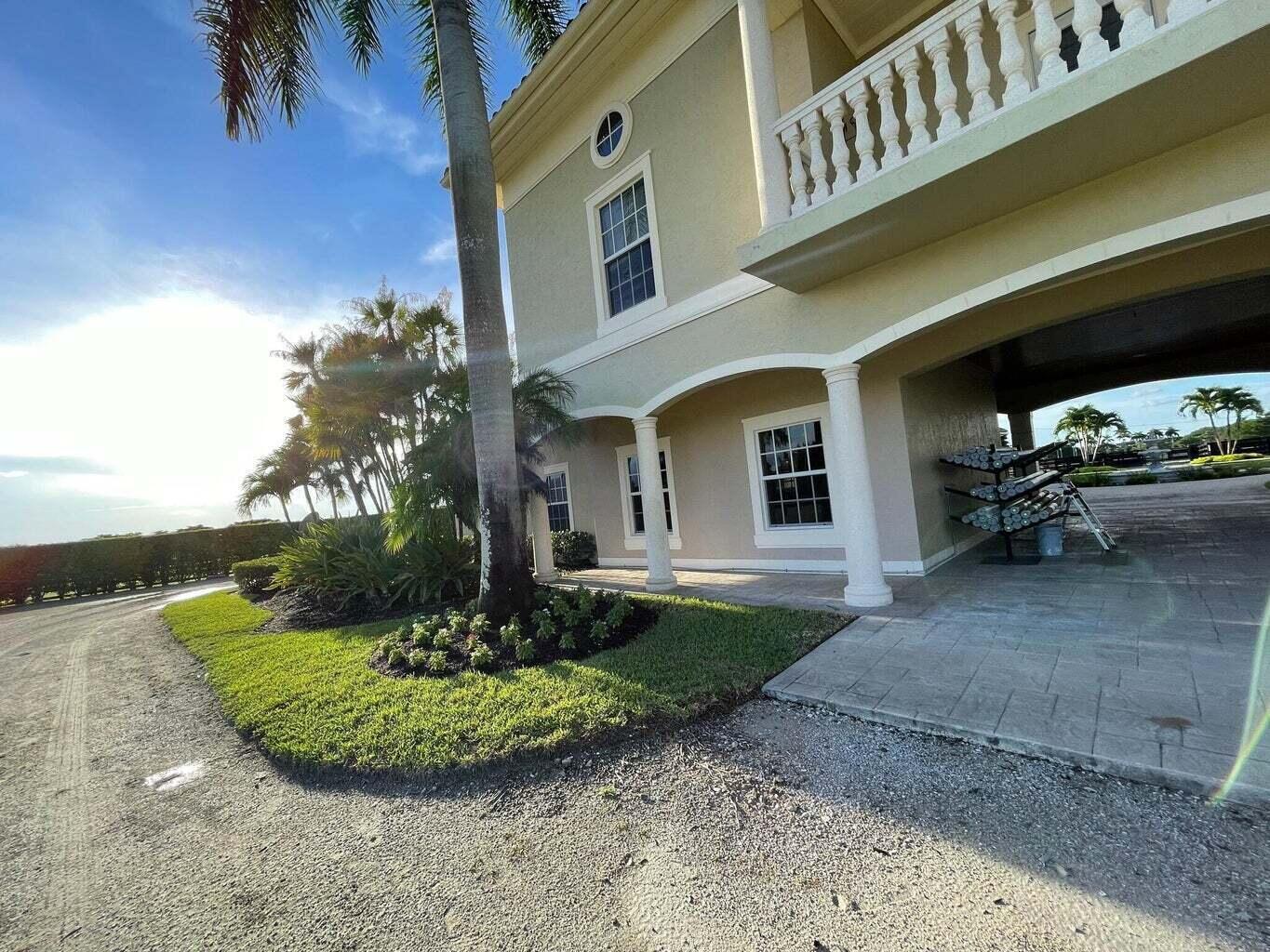 PALM BEACH POINT EAST - Residential Lease
