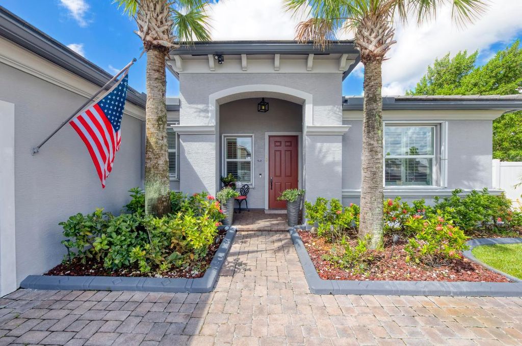 Photo of 7352 NW Greenspring Street, Port Saint Lucie, FL 34987 (MLS # R11110851)