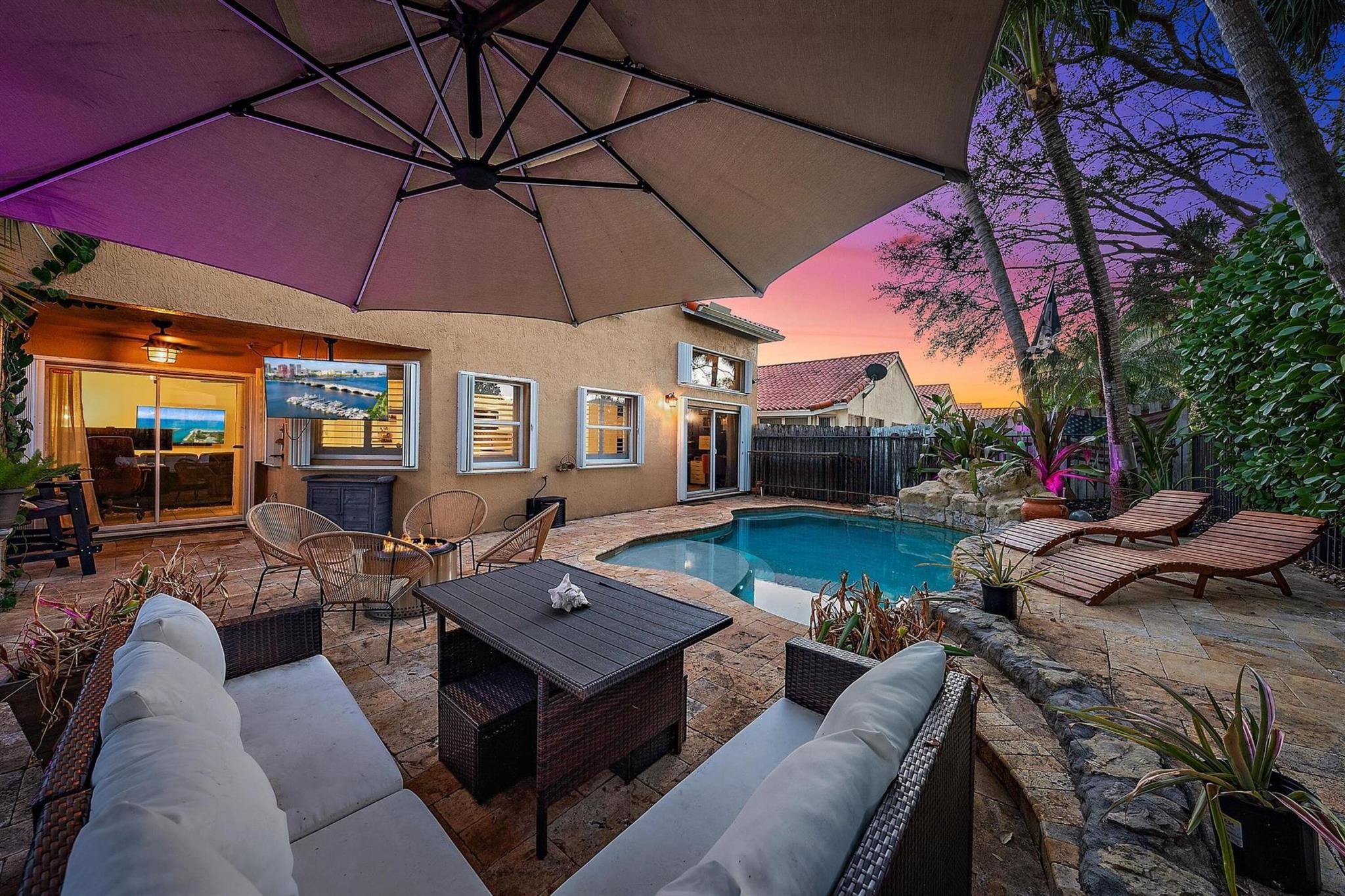 7289 Nautica Way