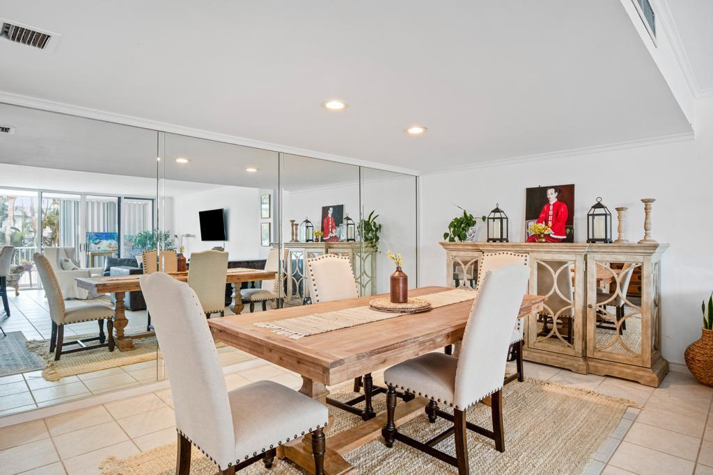 La Palma Condo - Residential