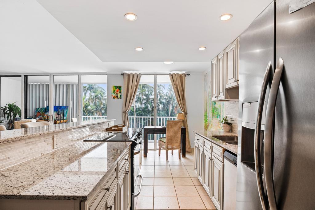 La Palma Condo - Residential