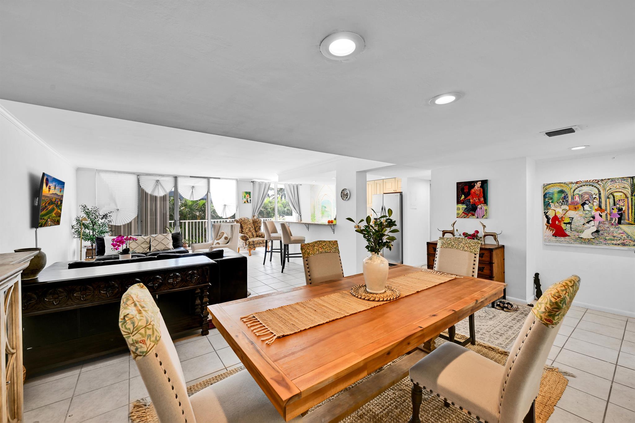 La Palma Condo - Residential