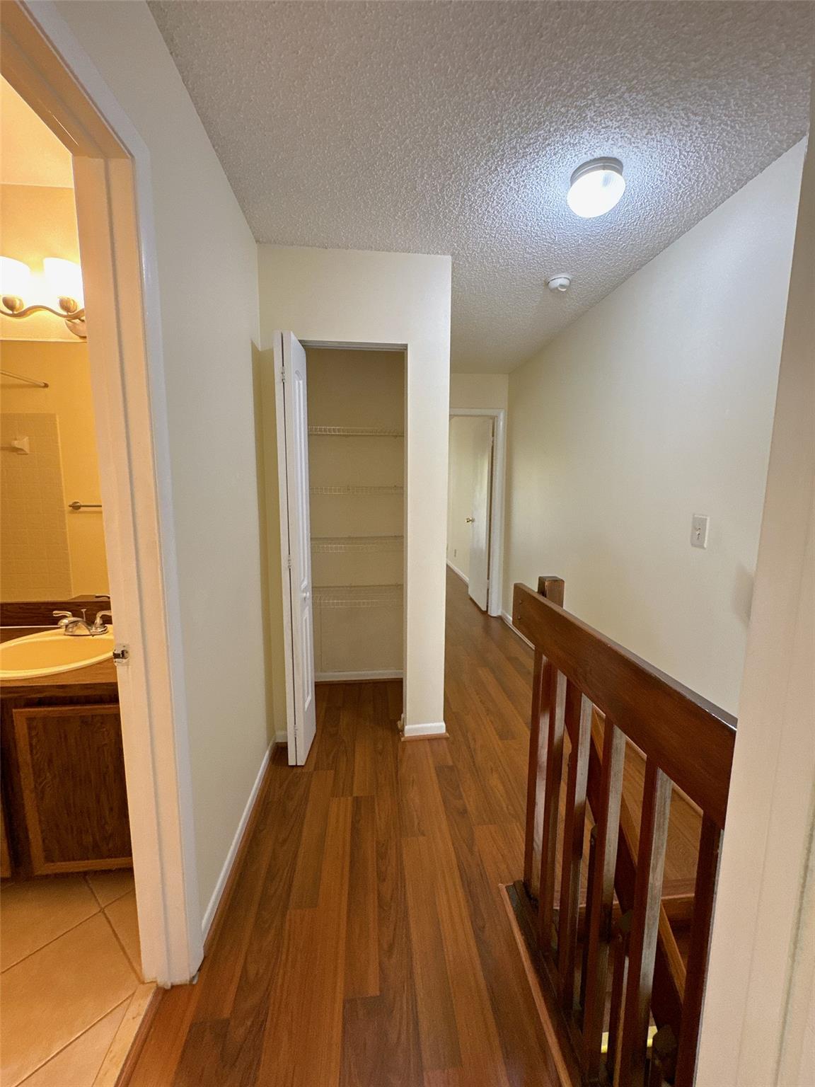 Maplewood townhome - Residential Lease