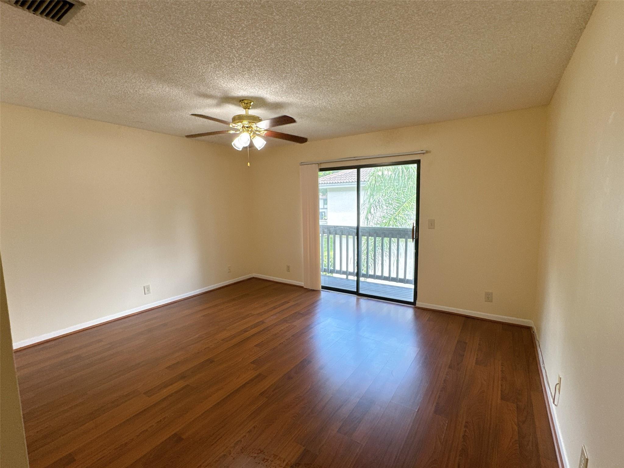 Maplewood townhome - Residential Lease