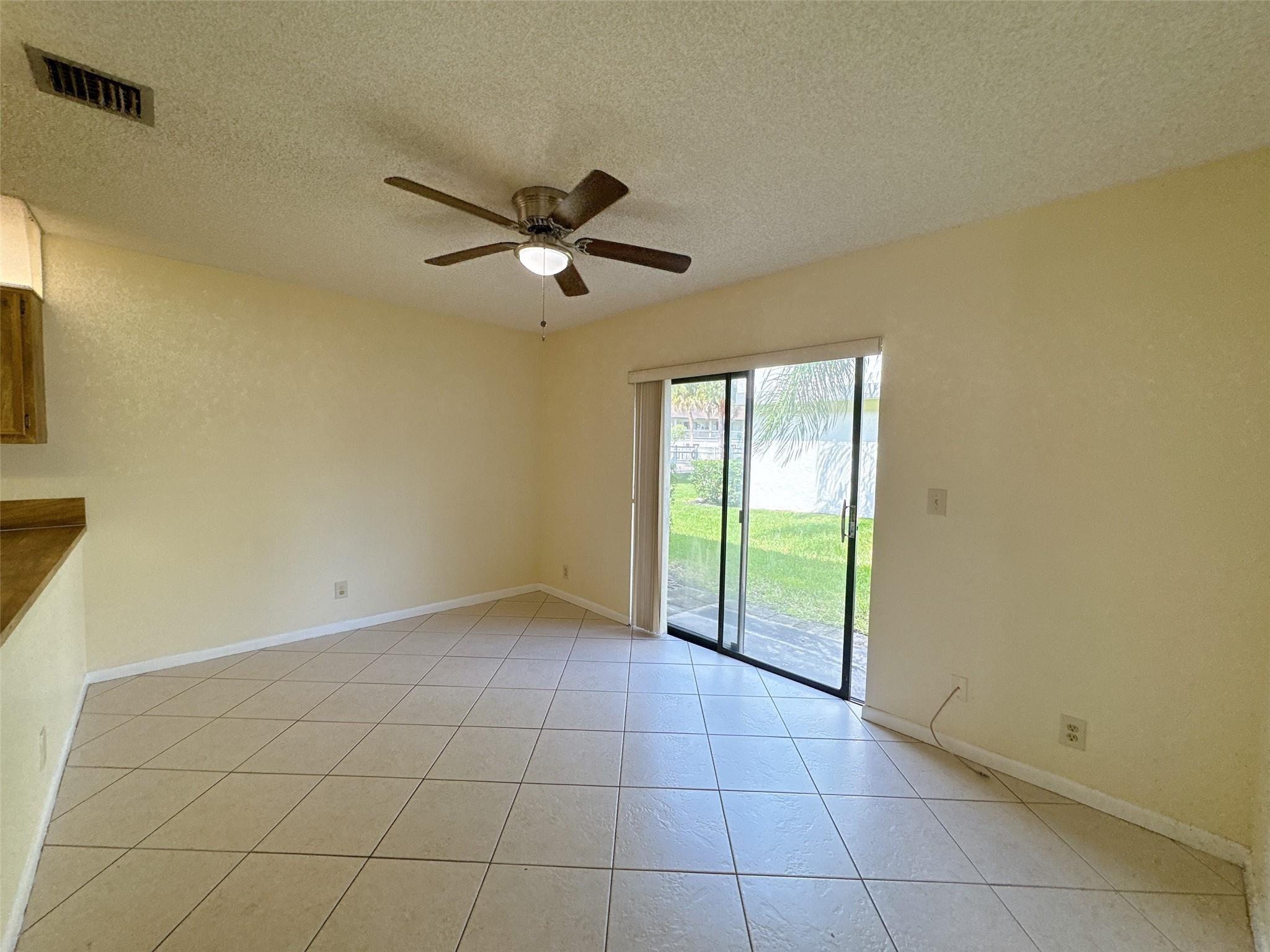 Maplewood townhome - Residential Lease