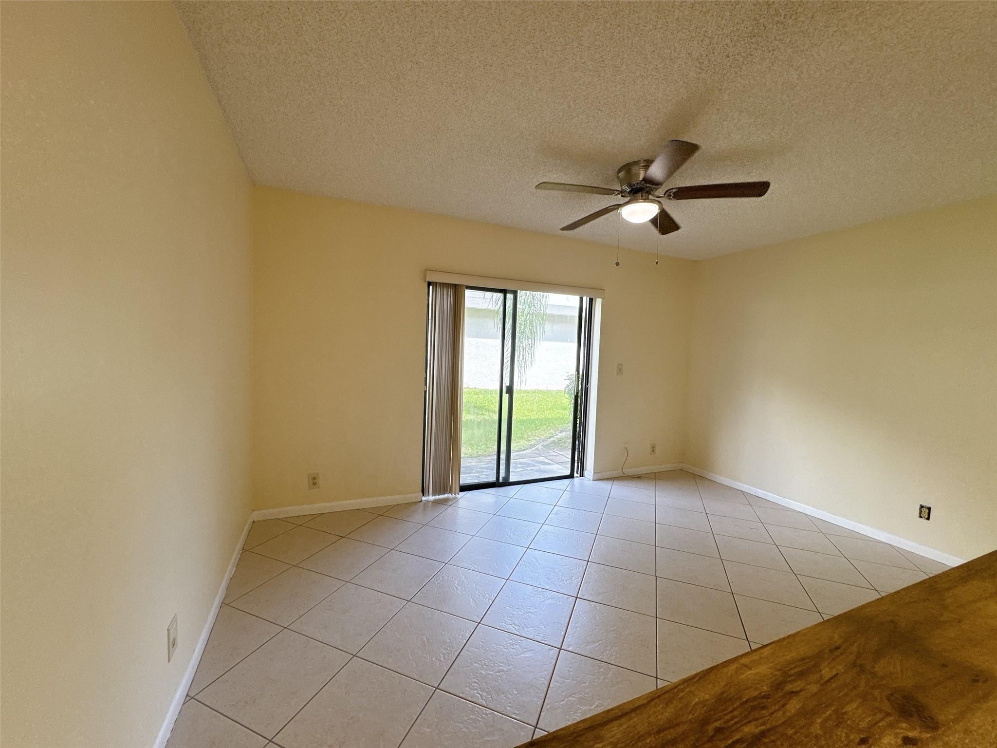 Maplewood townhome - Residential Lease