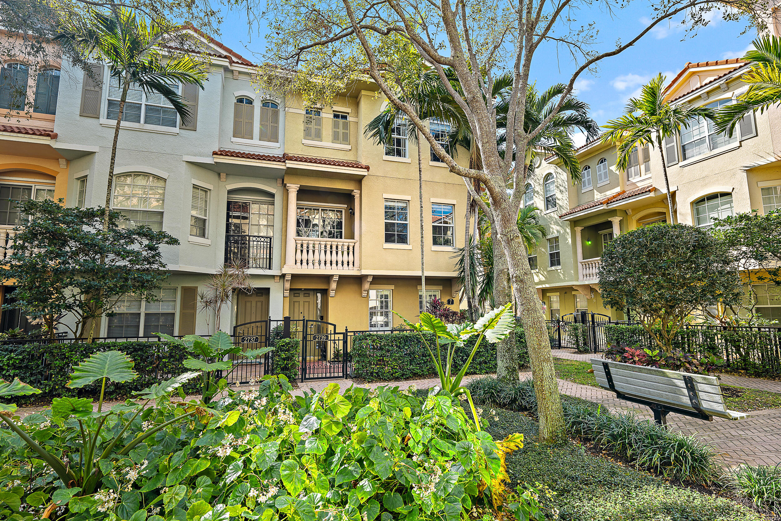 Harbour Oaks - Residential