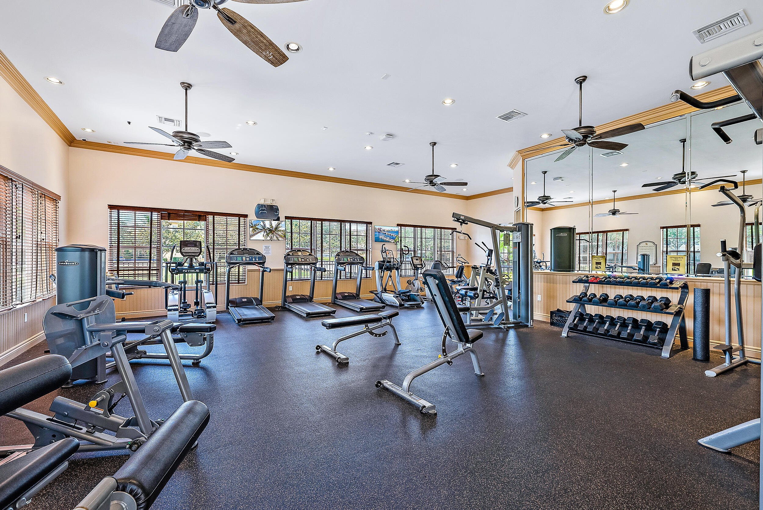 Harbour Oaks - Residential