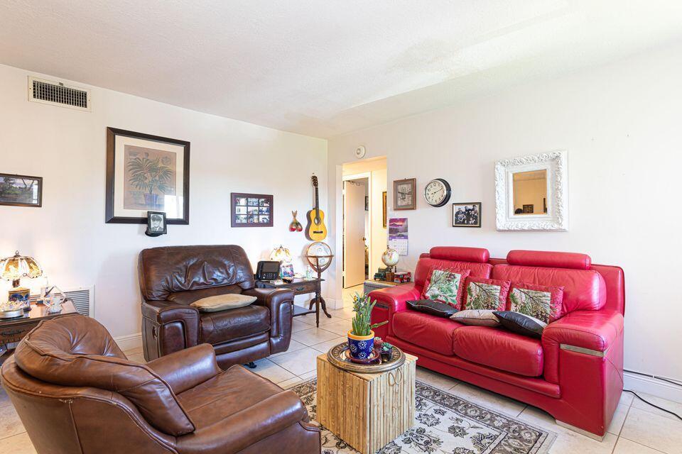 PINE RIDGE III CONDO - Residential