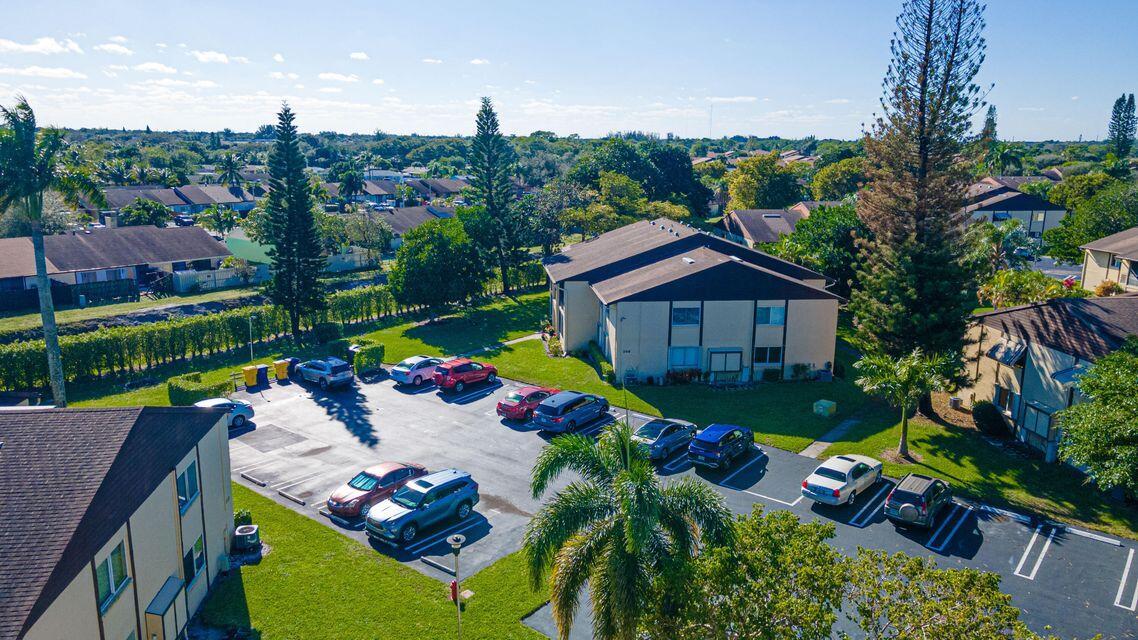 PINE RIDGE III CONDO - Residential