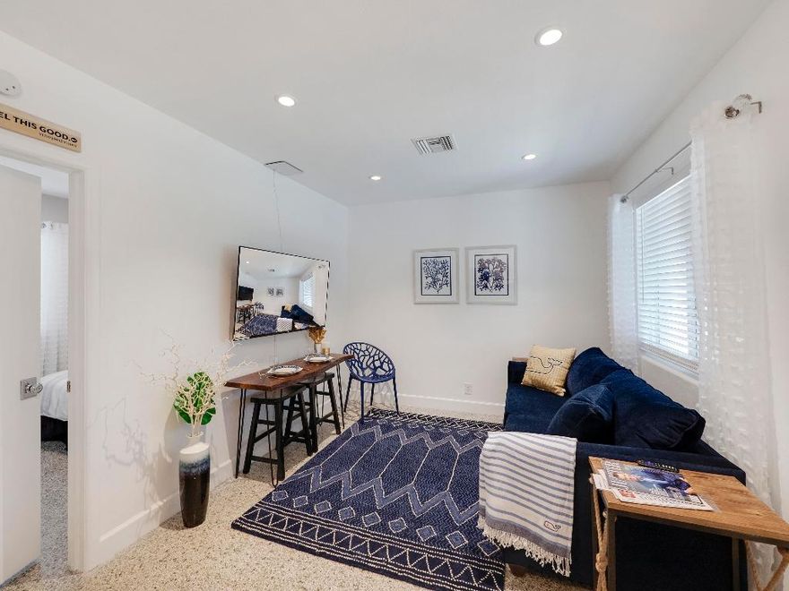 Furnished 1 bedroom 1 bath apartment in one of Singer Island's premier buildings close to shops and restaurants.

Whether you're entertaining friends, hosting family, or simply relaxing, this property offers a perfect blend of comfort, luxury, and beach living.

Laundry facility on premises.