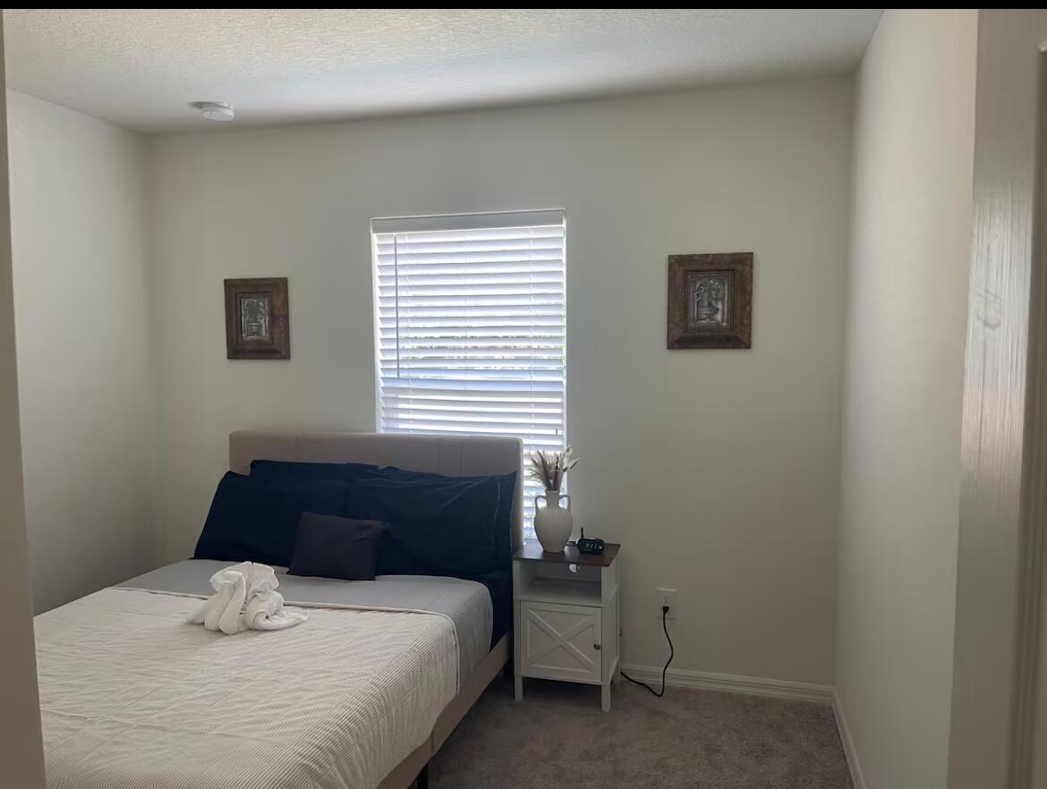 PORT MALABAR UNIT 39 - Residential Lease