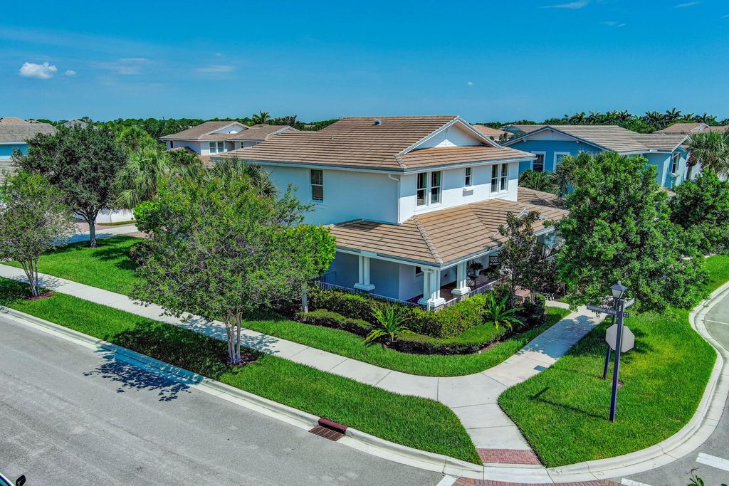 Photo of 1163 N Prescott Drive, Jupiter, FL 33458 (MLS # R10994106)