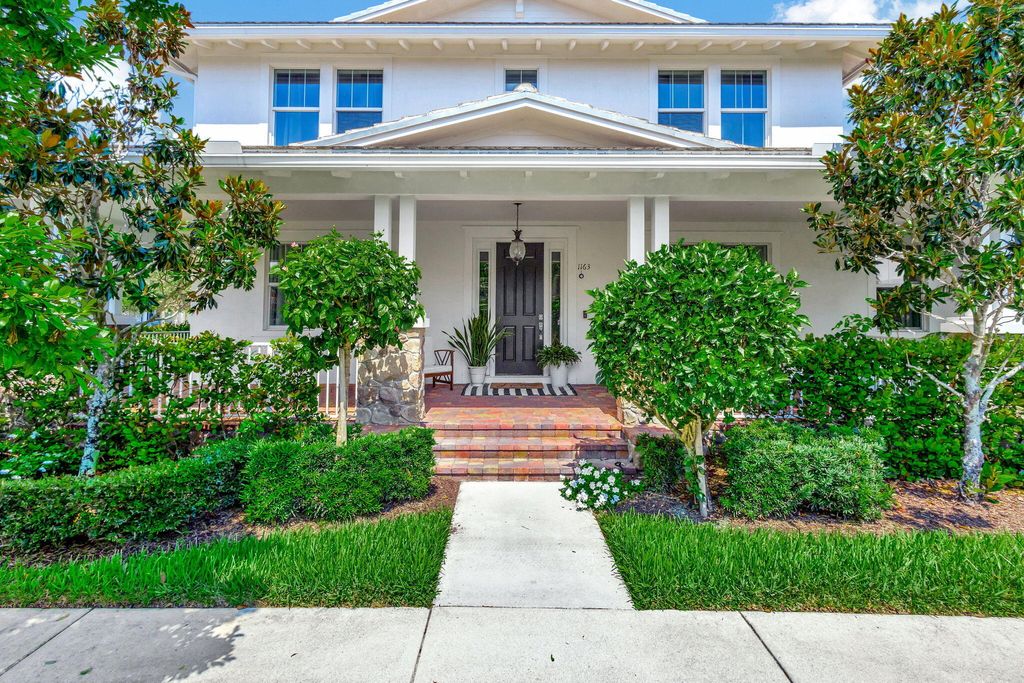 Photo of 1163 N Prescott Drive, Jupiter, FL 33458 (MLS # R10994106)