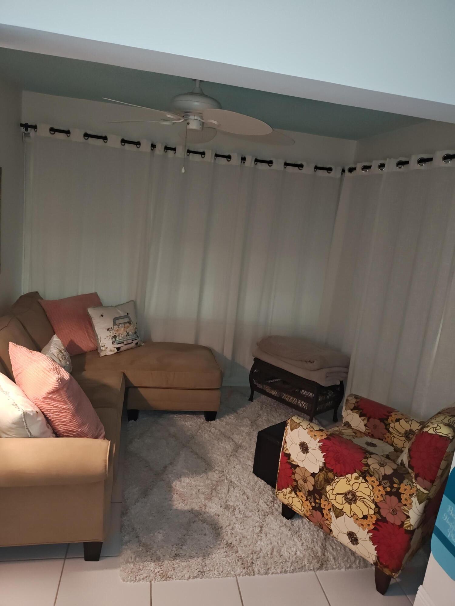 PINE POINT VILLAS CONDO - Residential Lease
