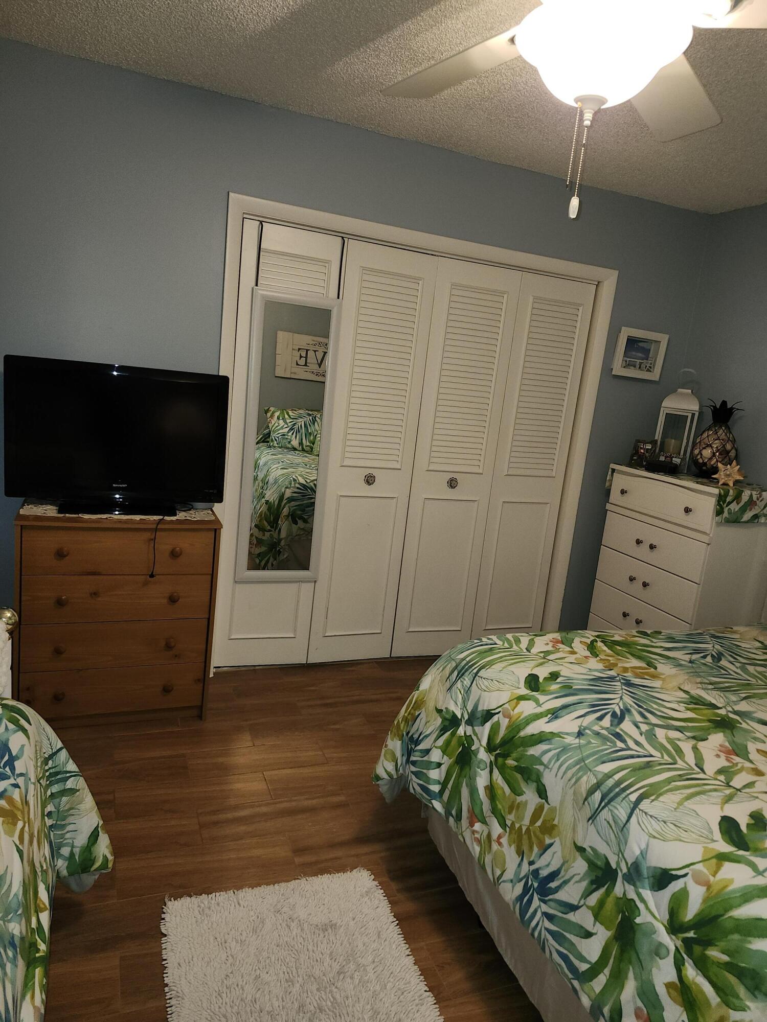 PINE POINT VILLAS CONDO - Residential Lease