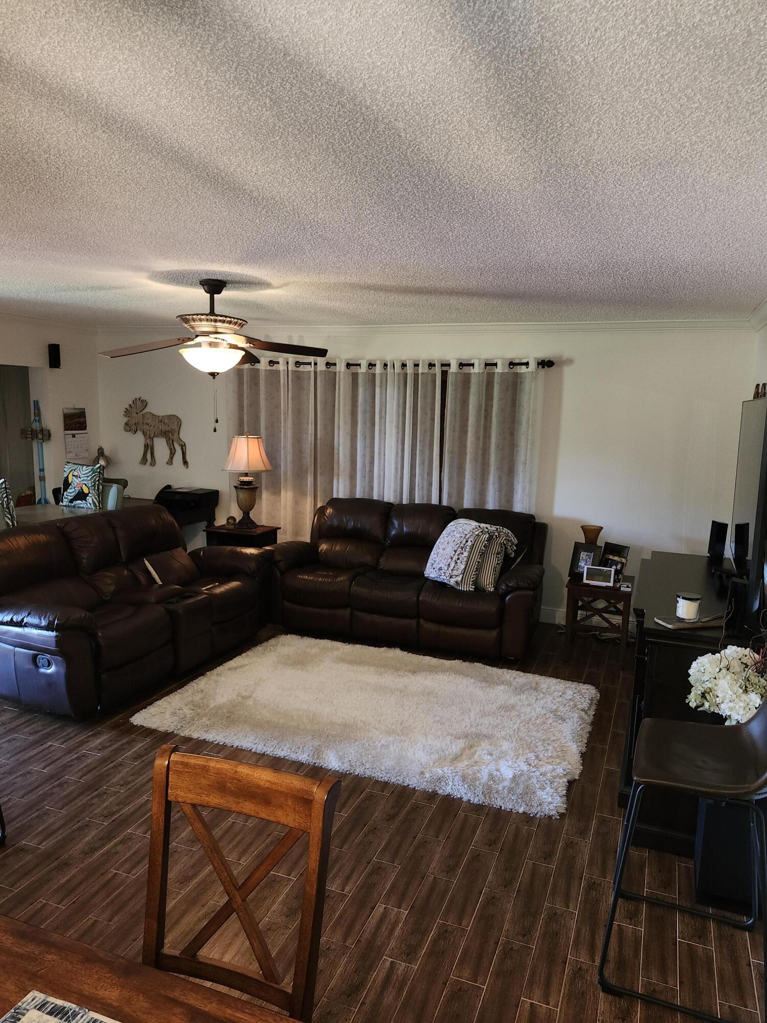 PINE POINT VILLAS CONDO - Residential Lease