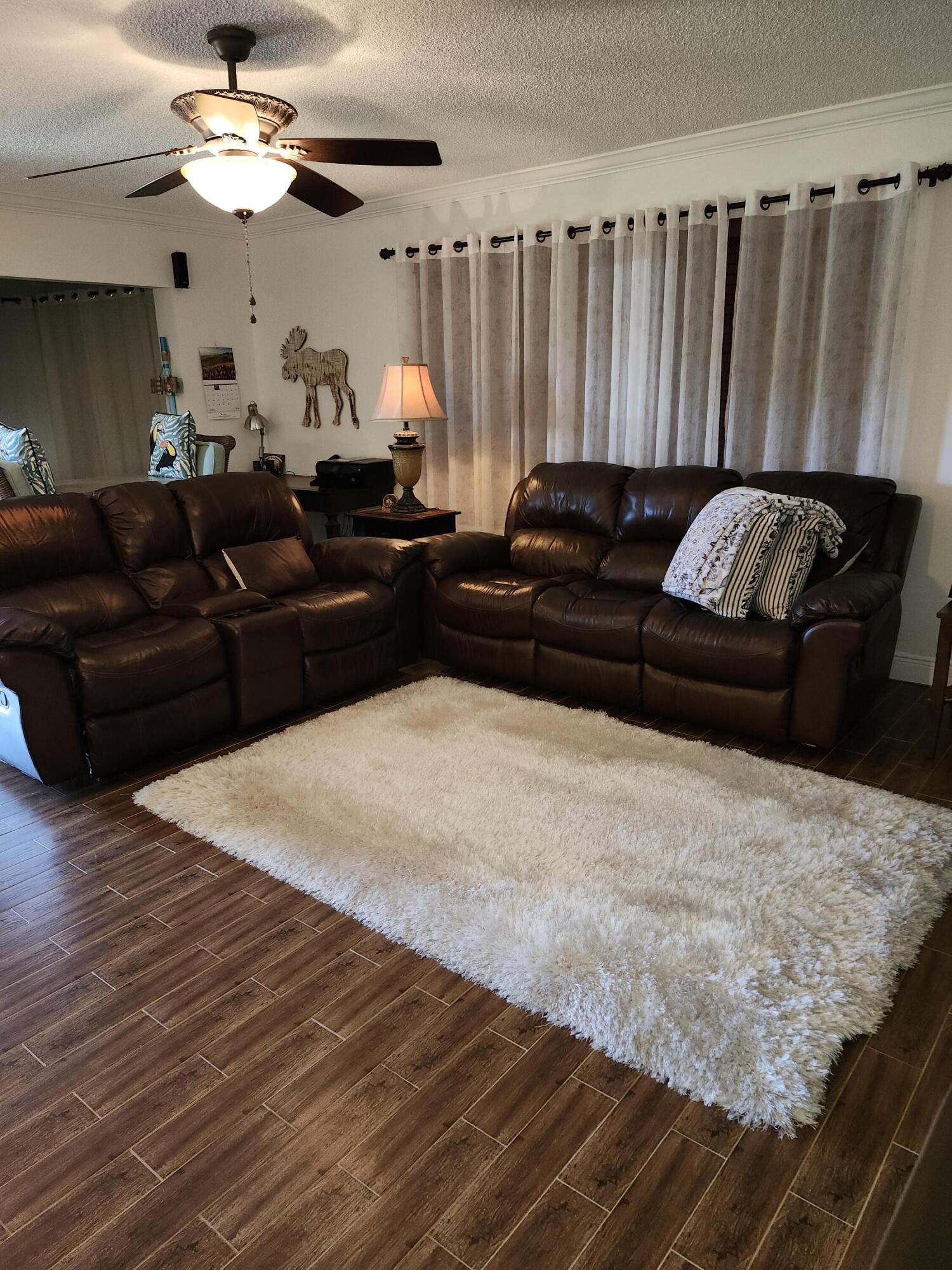 PINE POINT VILLAS CONDO - Residential Lease