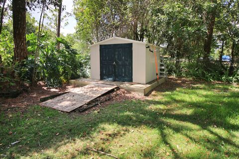 A home in Loxahatchee