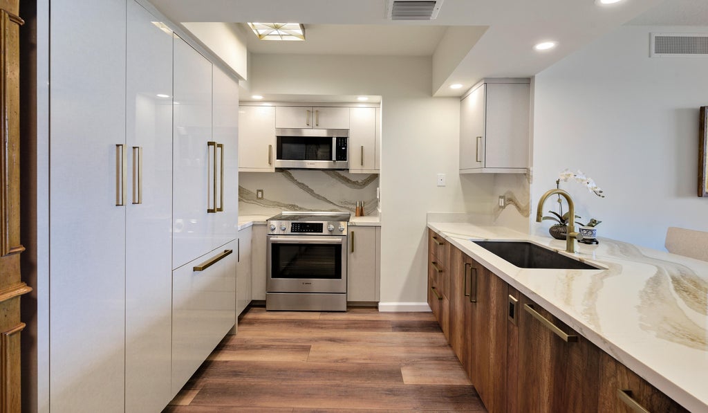 Photo of 403 S SAPODILLA Avenue #501, West Palm Beach, FL 33401 (MLS # B26089460)