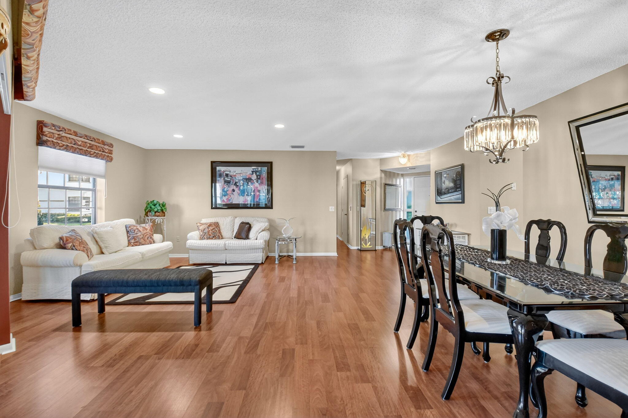 ILLUSTRE VILLAGE CONDO - Residential