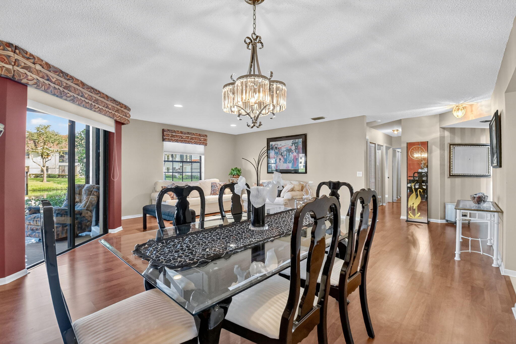 ILLUSTRE VILLAGE CONDO - Residential