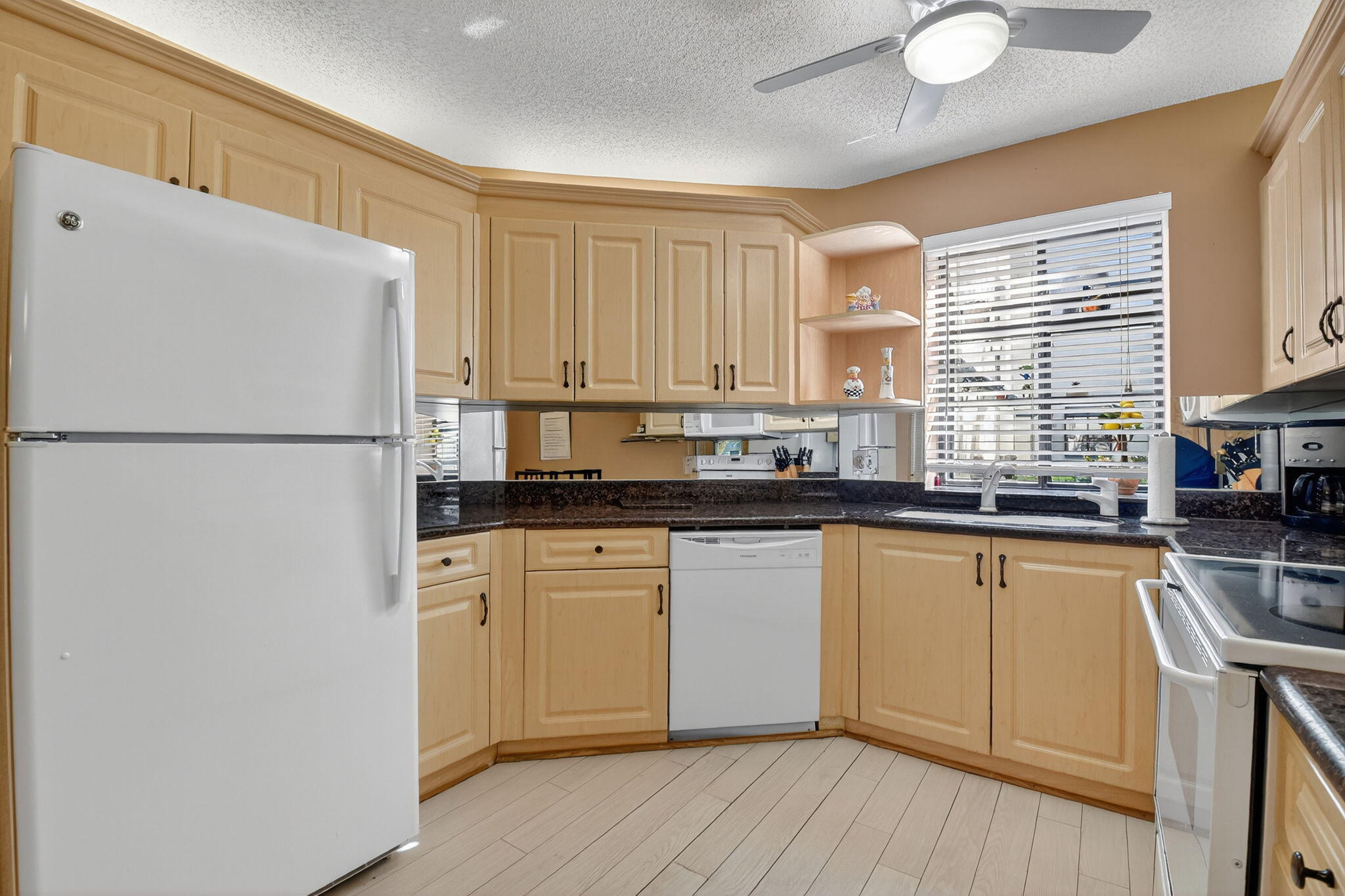 ILLUSTRE VILLAGE CONDO - Residential