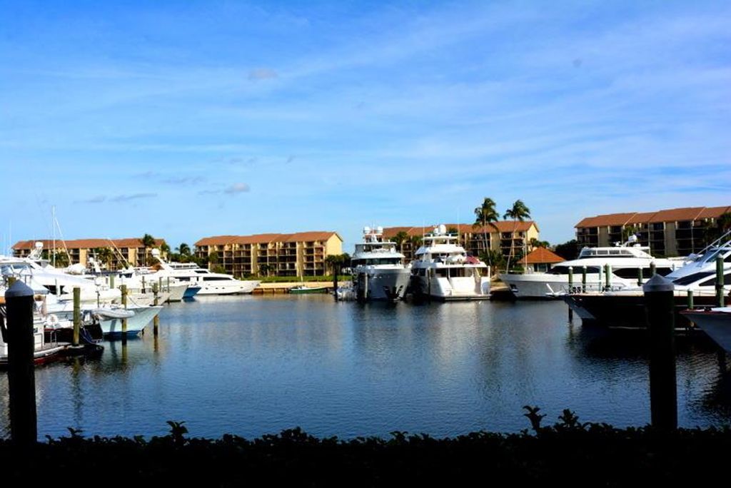 Photo of 2401 Marina Isle Way #105, Jupiter, FL 33477 (MLS # R10972203)