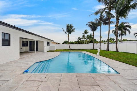Tiny photo for 1798 SW 10TH Street, Boca Raton, FL 33486 (MLS # B26089411)