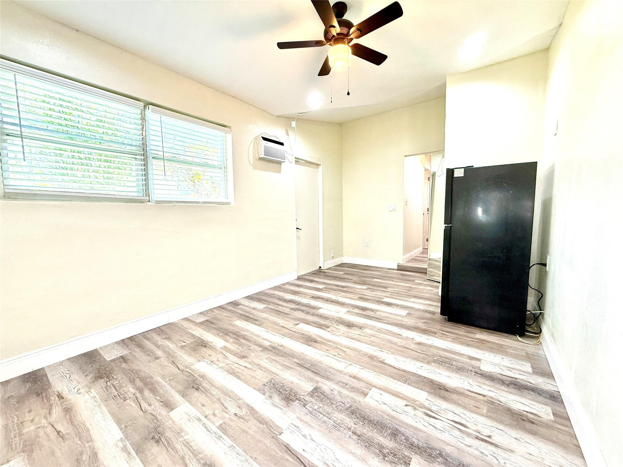 LAUDERDALE LAKES NORTH GATE - Residential Lease