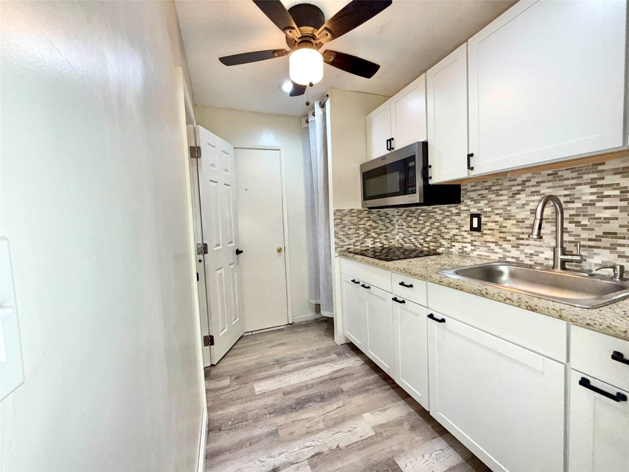 LAUDERDALE LAKES NORTH GATE - Residential Lease