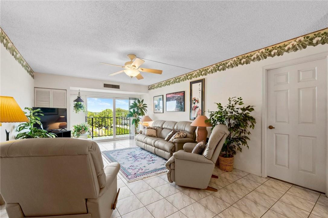 Runaway Bay - Residential