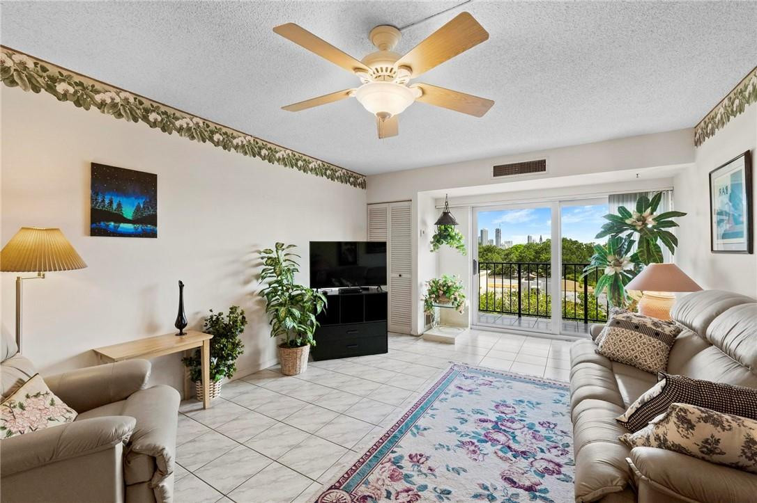 Runaway Bay - Residential