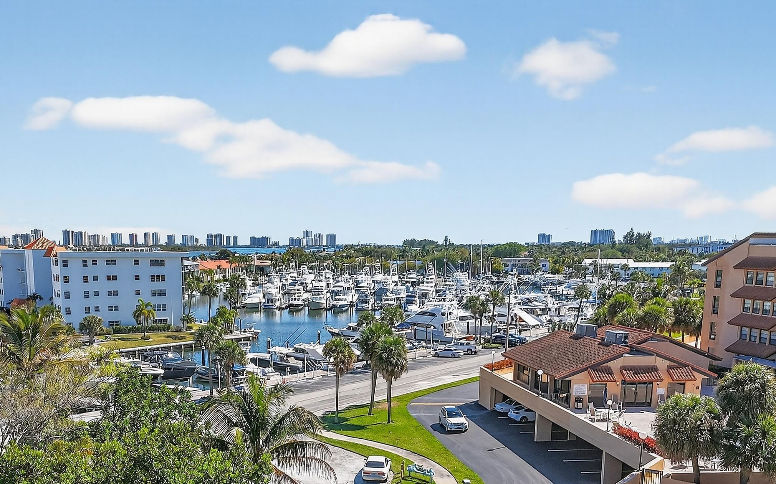 Marina Bay - Residential