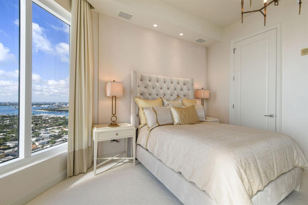 2700 NORTH OCEAN CONDO - Residential