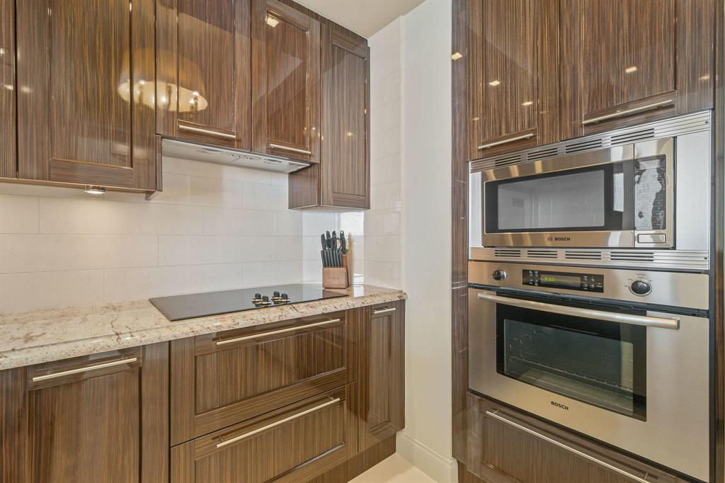 2700 NORTH OCEAN CONDO - Residential