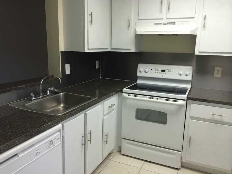 LAKESHORE AT UNIVERSITY - Residential Lease